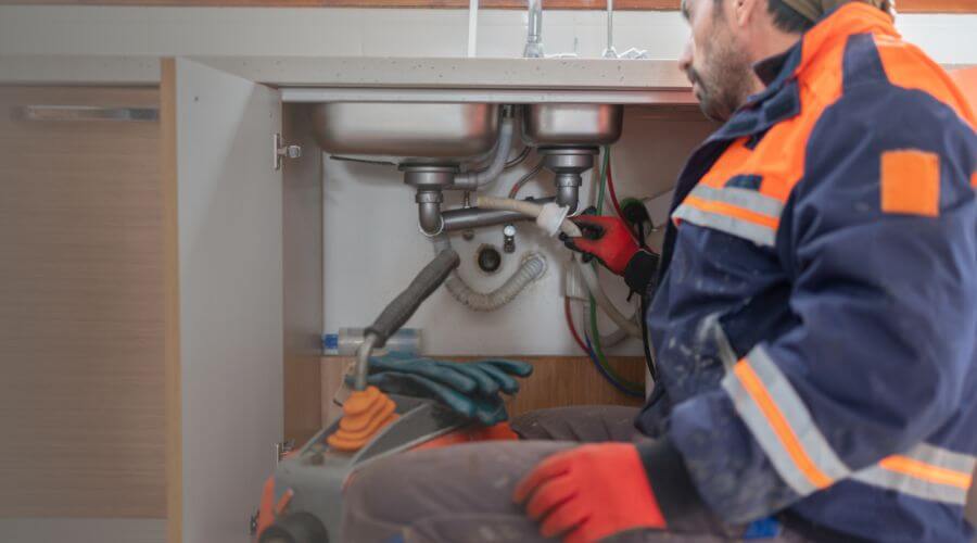 Professional slab leak plumber services in Washington, UT